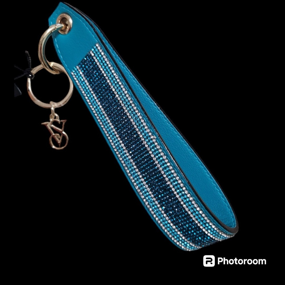 Victoria’s Secret BLUE TURQUOISE RHINESTONE WRISTLET KEYCHAIN